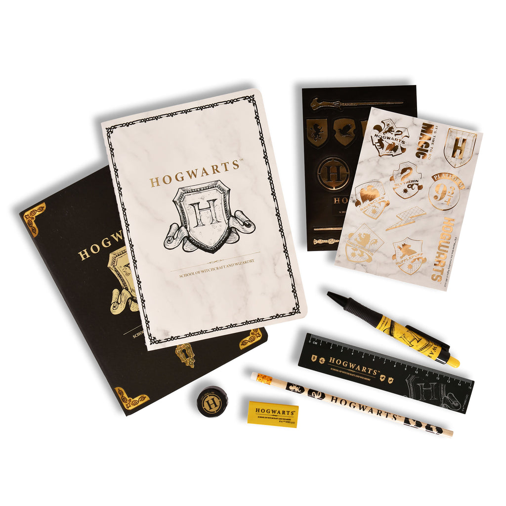 Produktbild Harry Potter - Hogwarts skrivset 9-delar