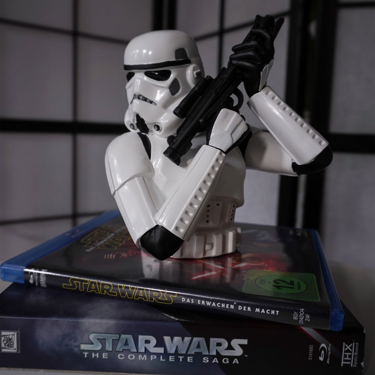 Produktbild Original Stormtrooper-byst för Star Wars-fans
