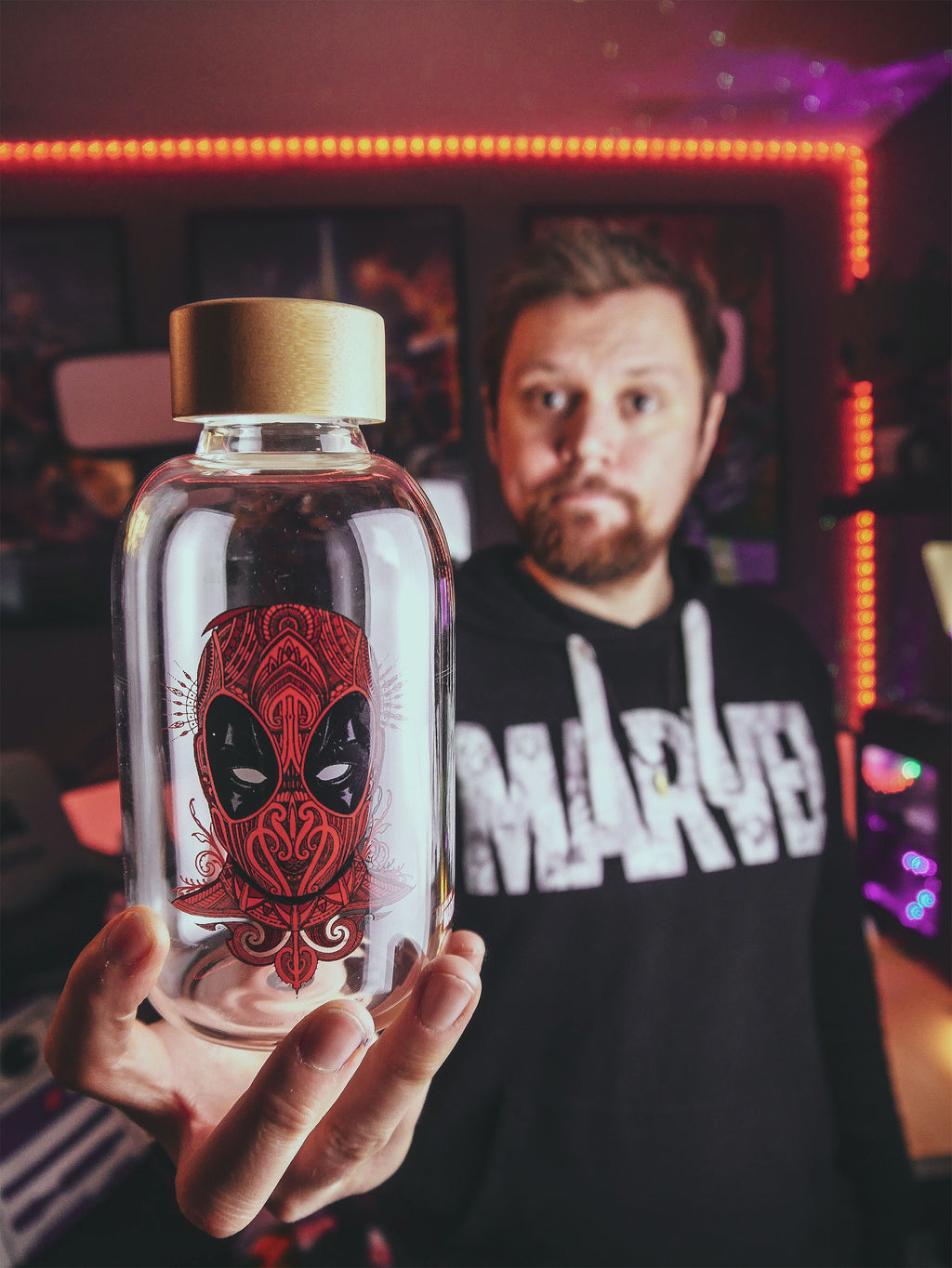 Produktbild Deadpool - Porträtt Konst Vattenflaska