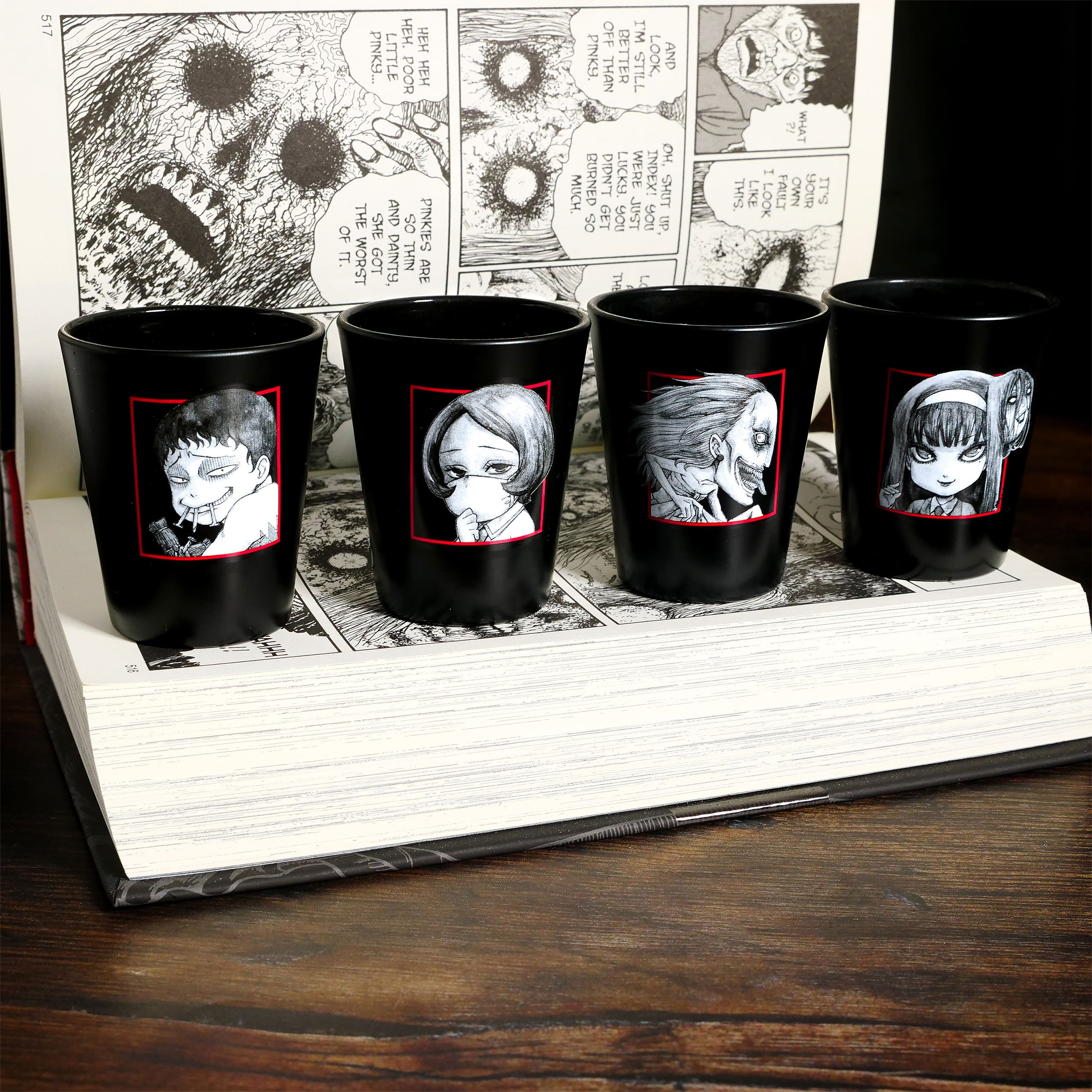 Produktbild Junji Ito - Karaktärsskott glas-set