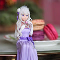 Produktbild Re:Zero - Emilia i festklänning - figur