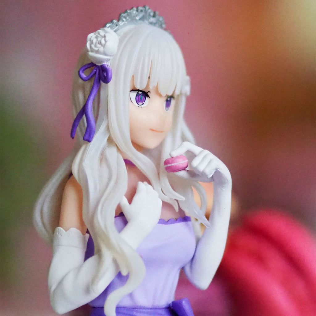 Produktbild Re:Zero - Emilia i festklänning - figur