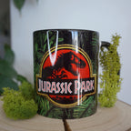 Produktbild Jurassic Park - Djungel Logotyp Mugg
