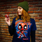 Produktbild Deadpool Jul T-shirt med Funko Pop Figur