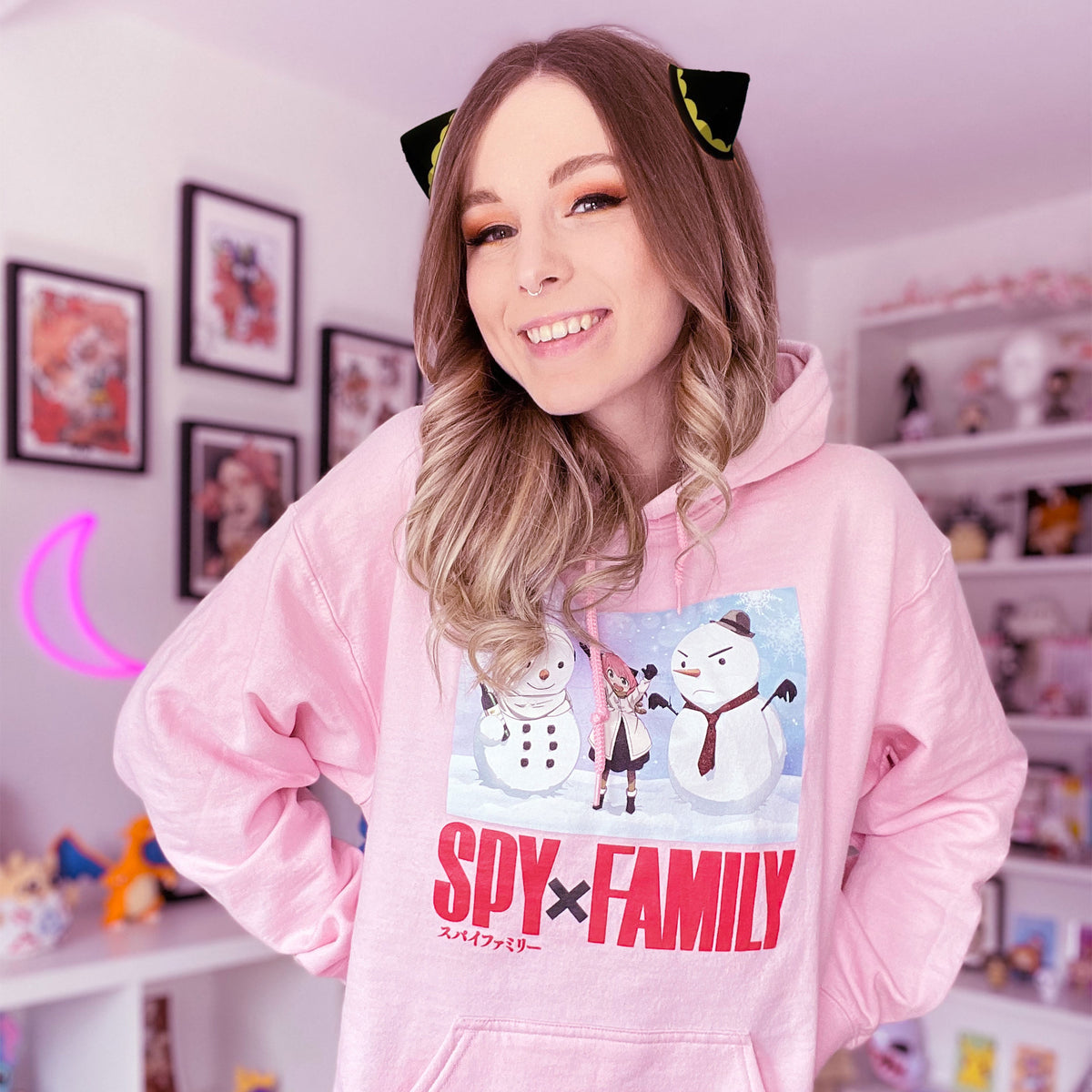 Produktbild Spy x Family - Anya Forger rosa hoodie