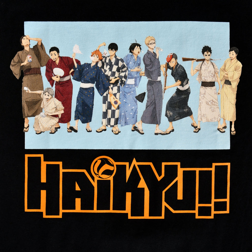 Produktbild Haikyu!! - Grupp i yukata T-shirt svart
