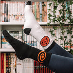 Produktbild Naruto Shippuden - Sasuke Symbol Strumpor 3-pack