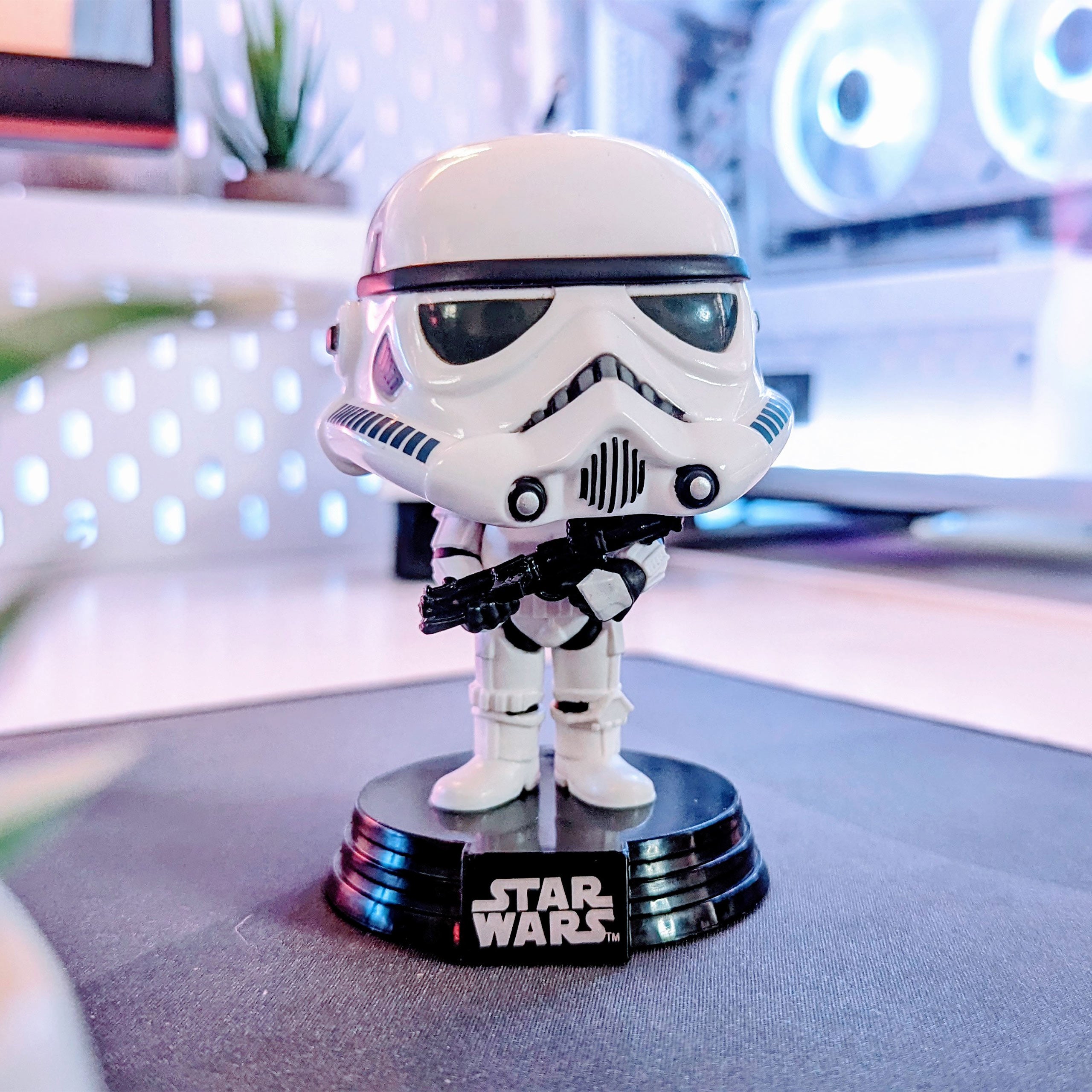 Produktbild Star Wars - Stormtrooper Funko Pop figur med rörligt huvud