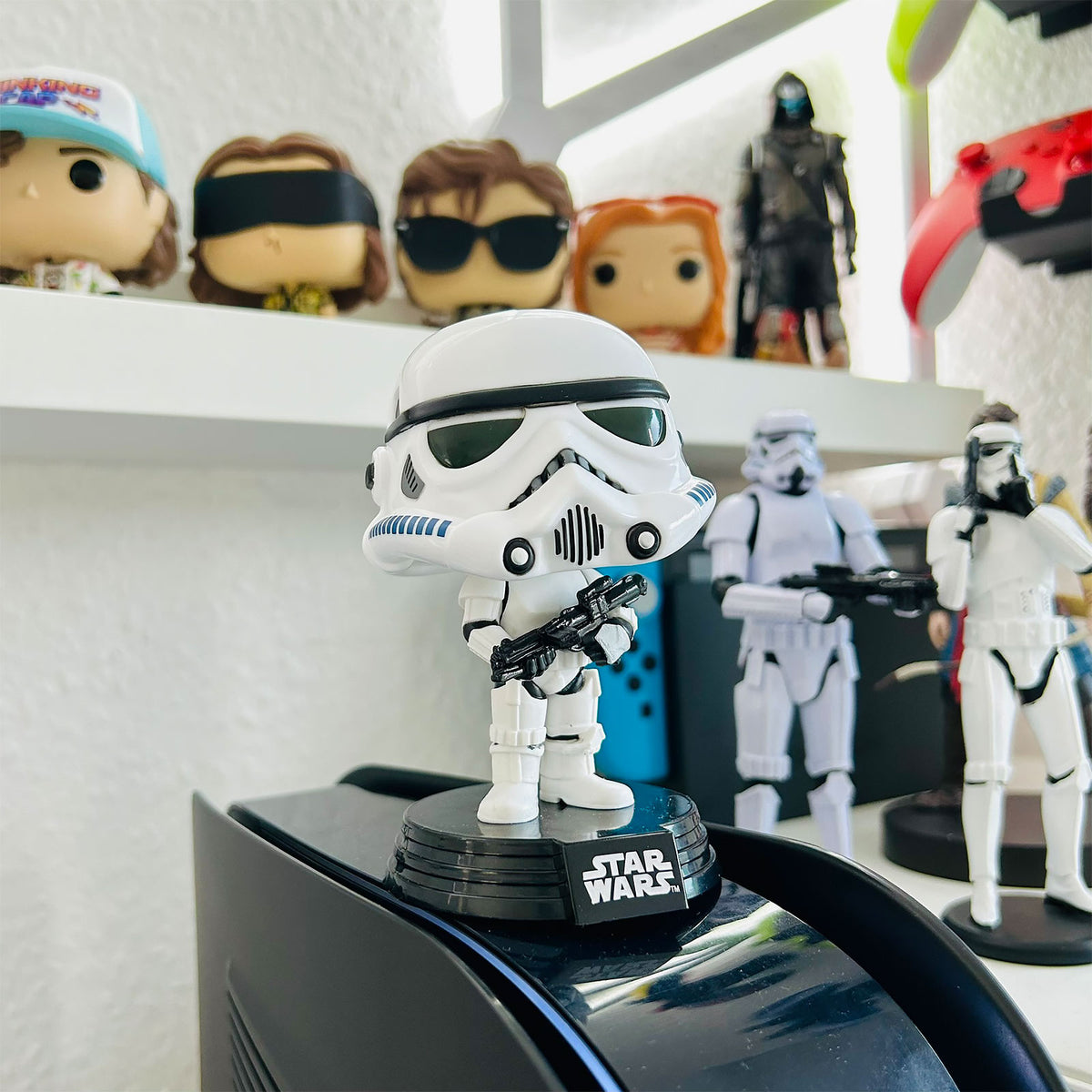 Produktbild Star Wars - Stormtrooper Funko Pop figur med rörligt huvud