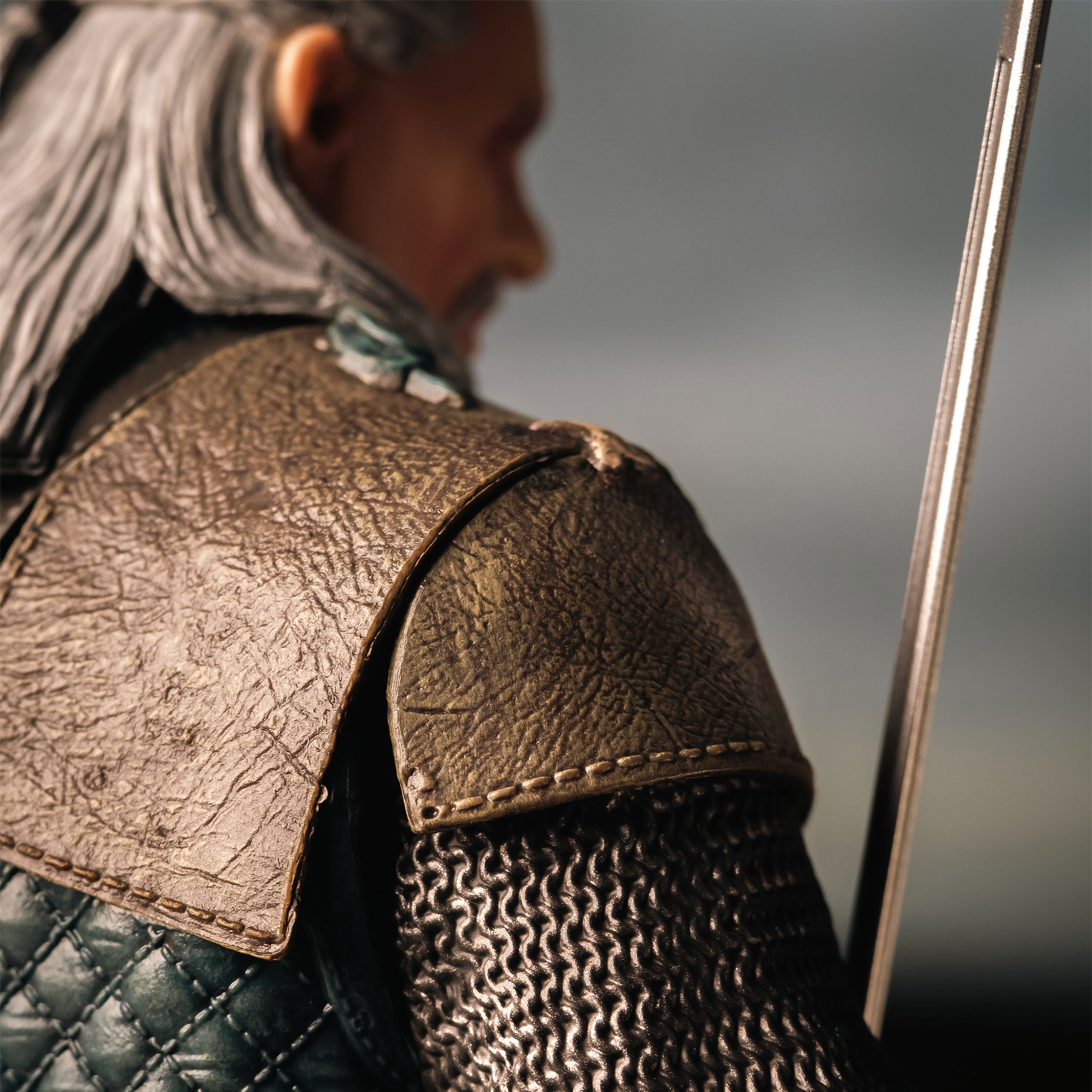 Produktbild Witcher 3 - Vesemir-staty