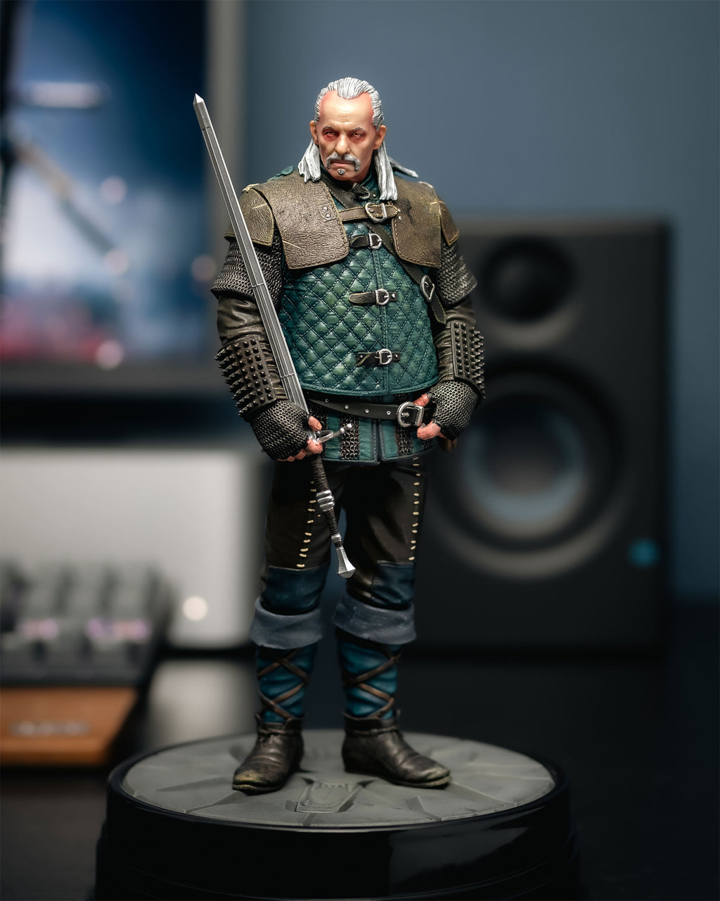 Produktbild Witcher 3 - Vesemir-staty