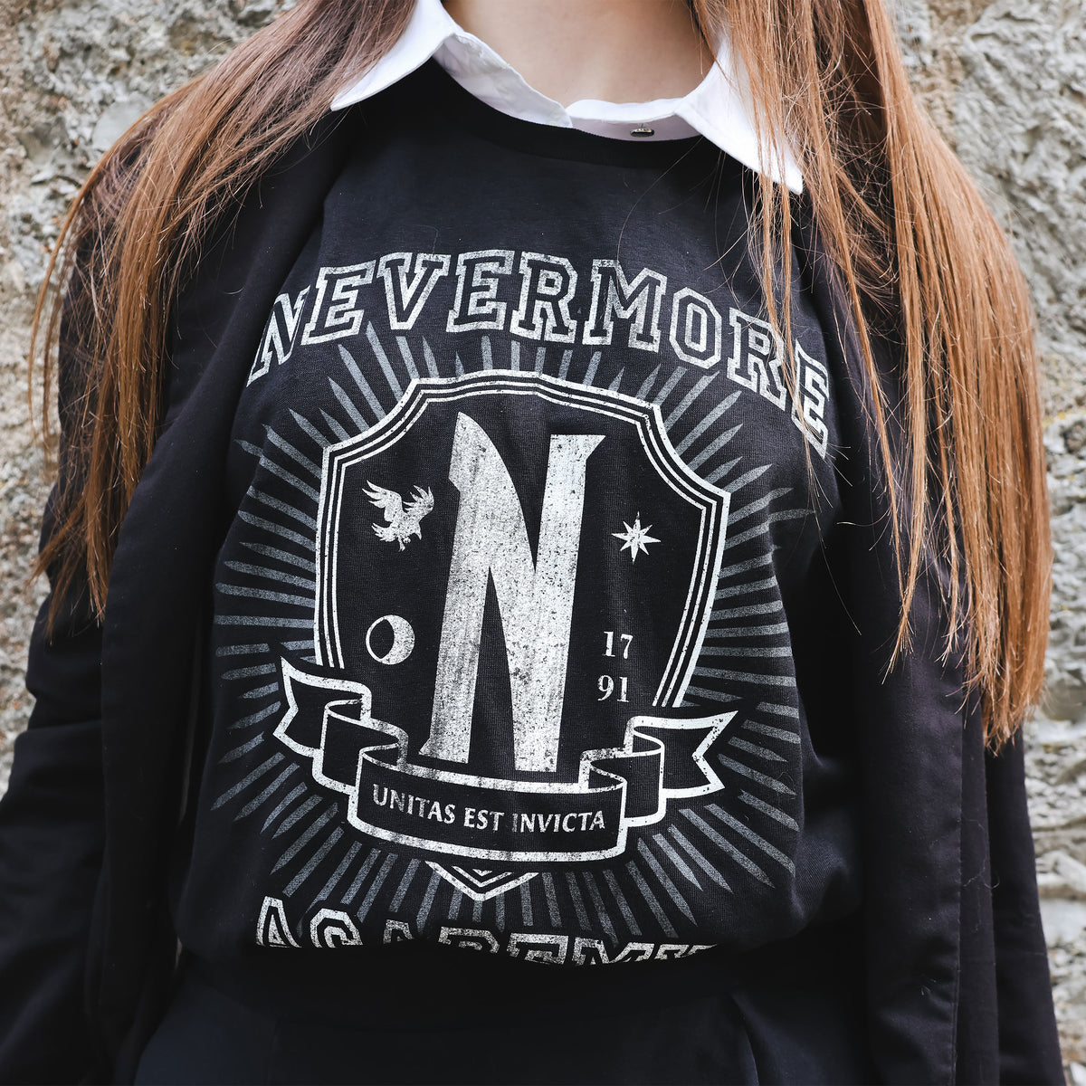 Produktbild Wednesday - Nevermore Academy T-shirt svart
