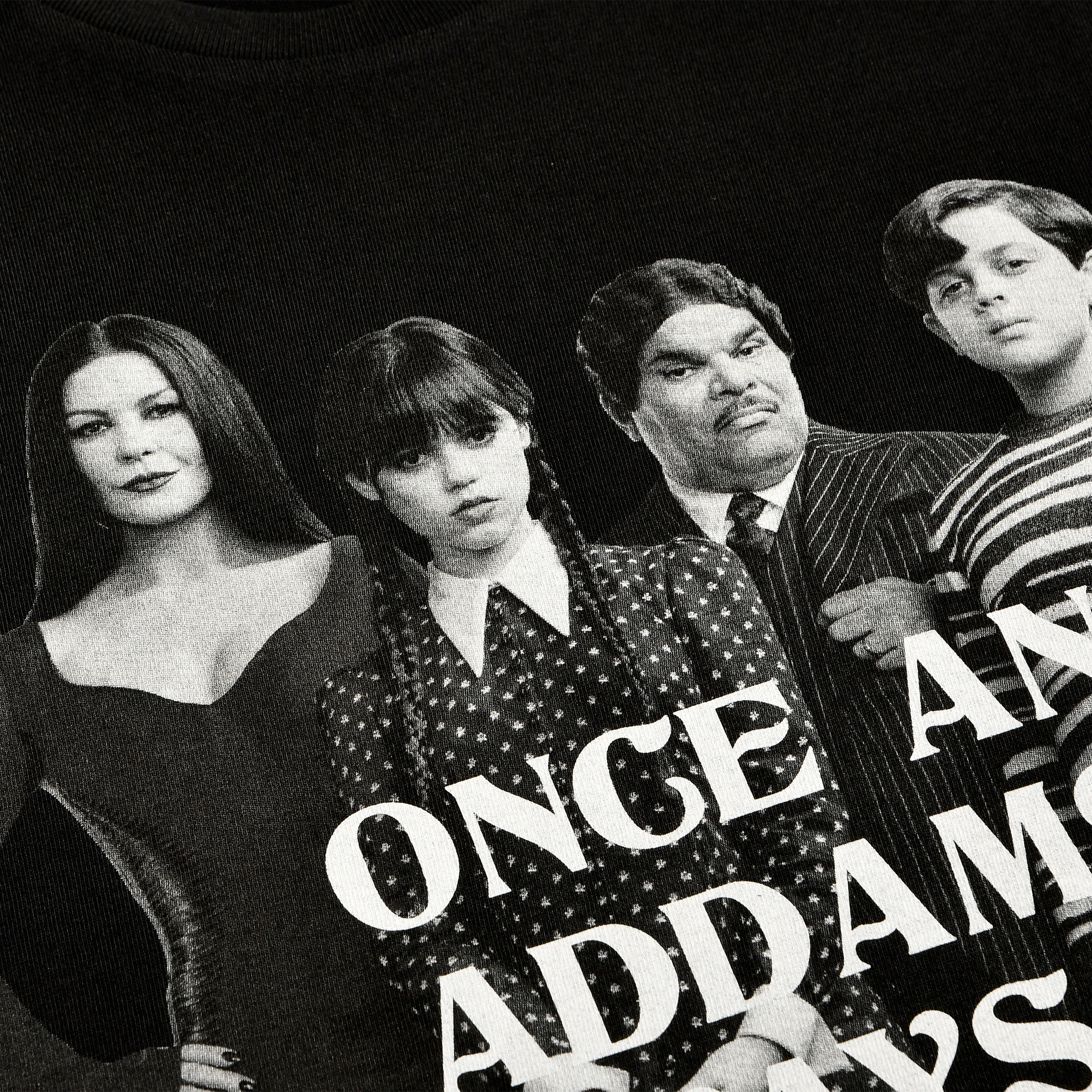 Produktbild Wednesday - Addams Family T-shirt svart