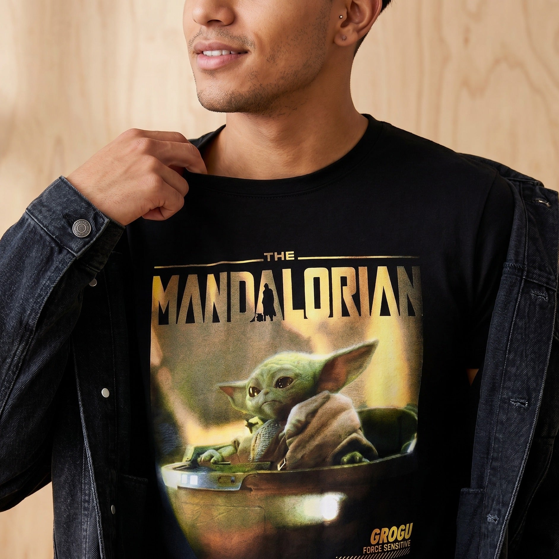 Produktbild Grogu T-shirt svart - Star Wars The Mandalorian