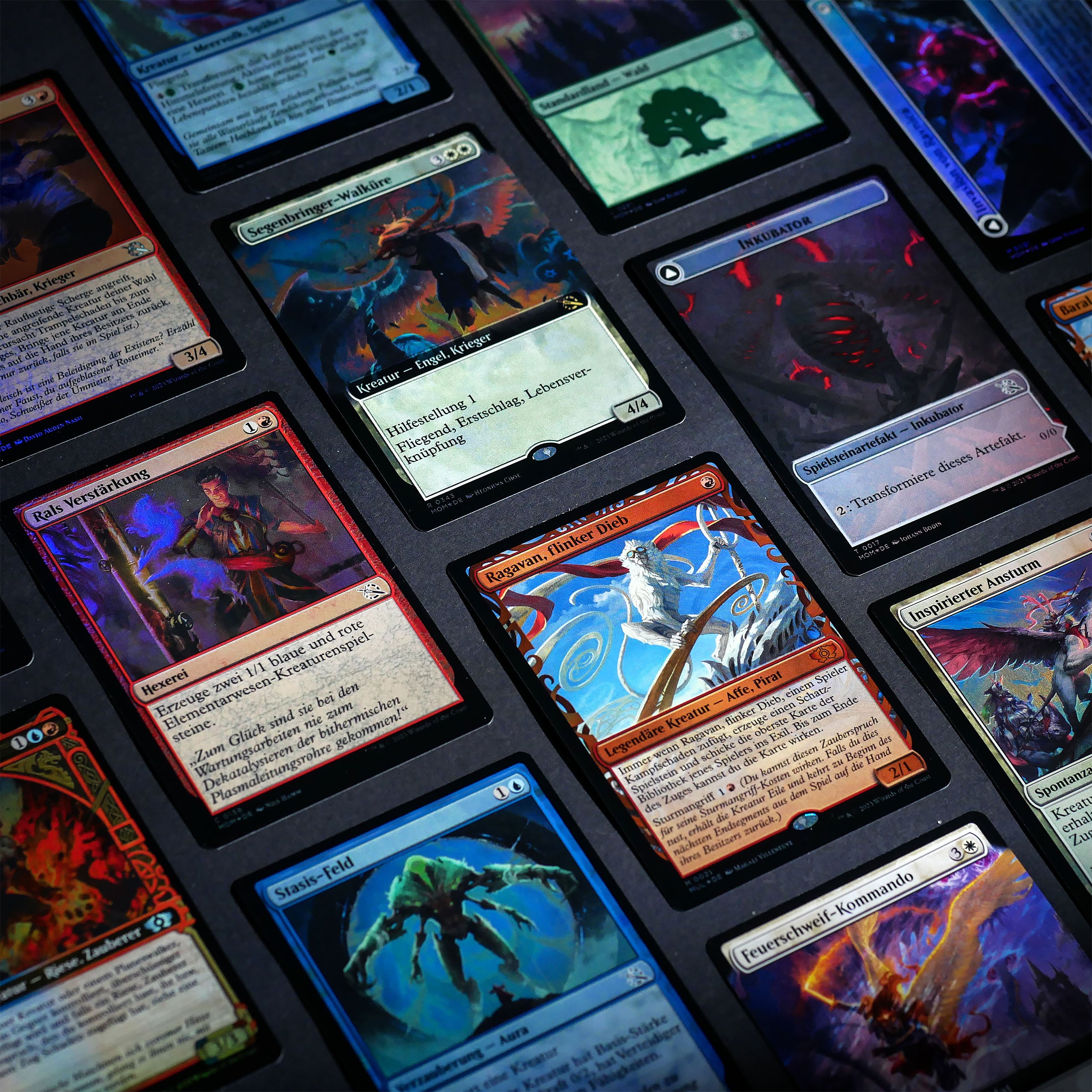 Produktbild Maskinernas Marsch Växande Hot Commander-lek - Magic The Gathering