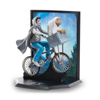 Produktbild E.T. - Elliott med cykel på Halloween Diorama Figur