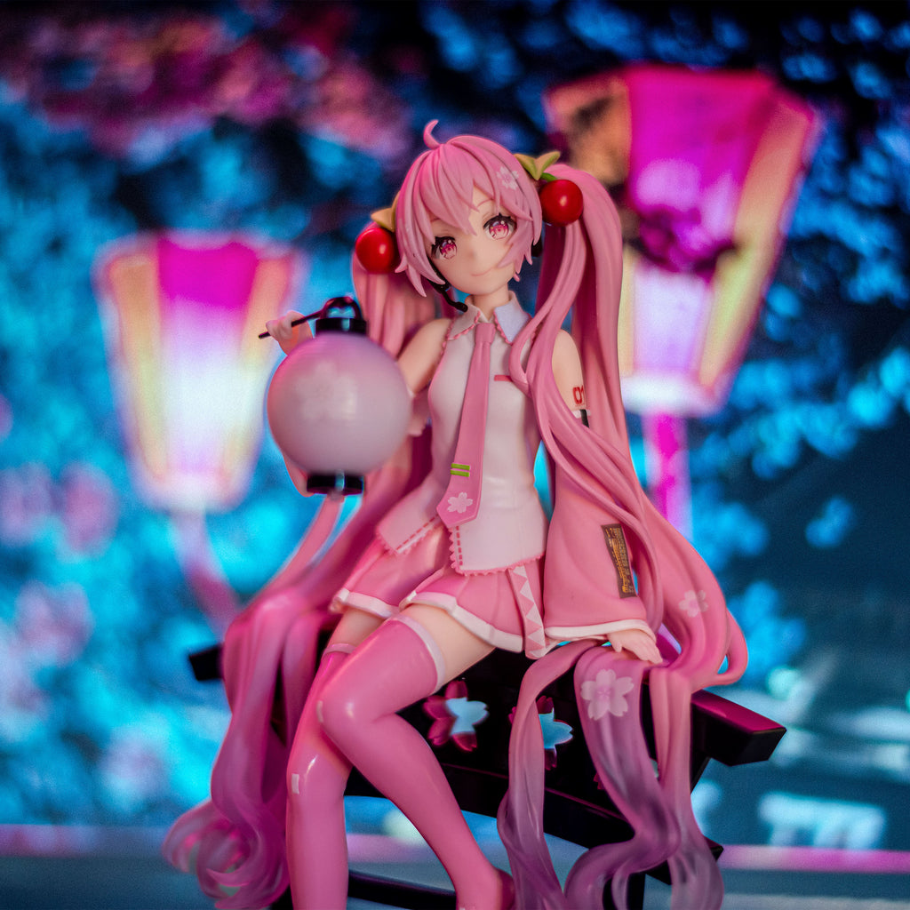 Produktbild Hatsune Miku - Sakura Lantern figur med ljusfunktion