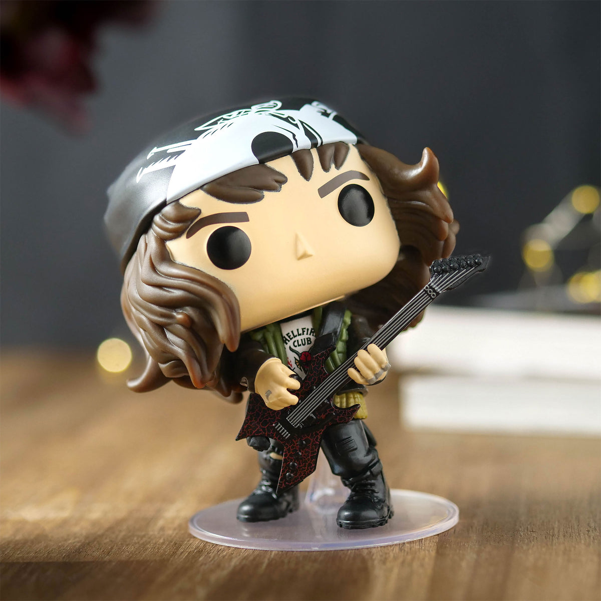 Produktbild Stranger Things - Eddie med gitarr Funko Pop figur