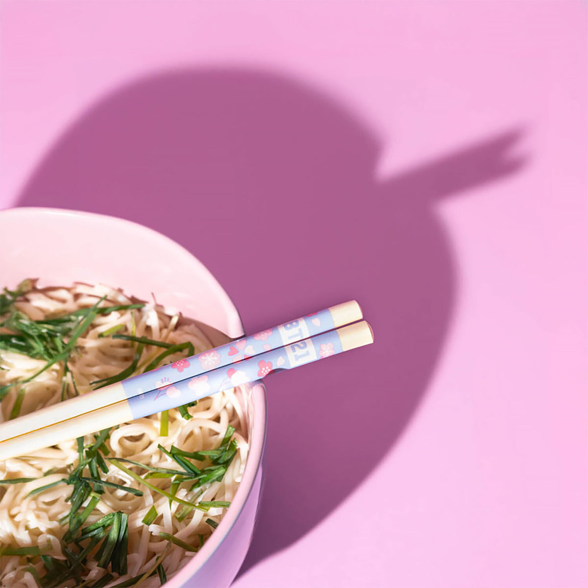 Produktbild BT21 - Karaktärer Ramen-skål med ätpinnar