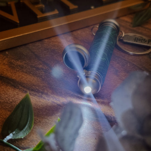 Produktbild Harry Potter - Deluminator nyckelring med ljus