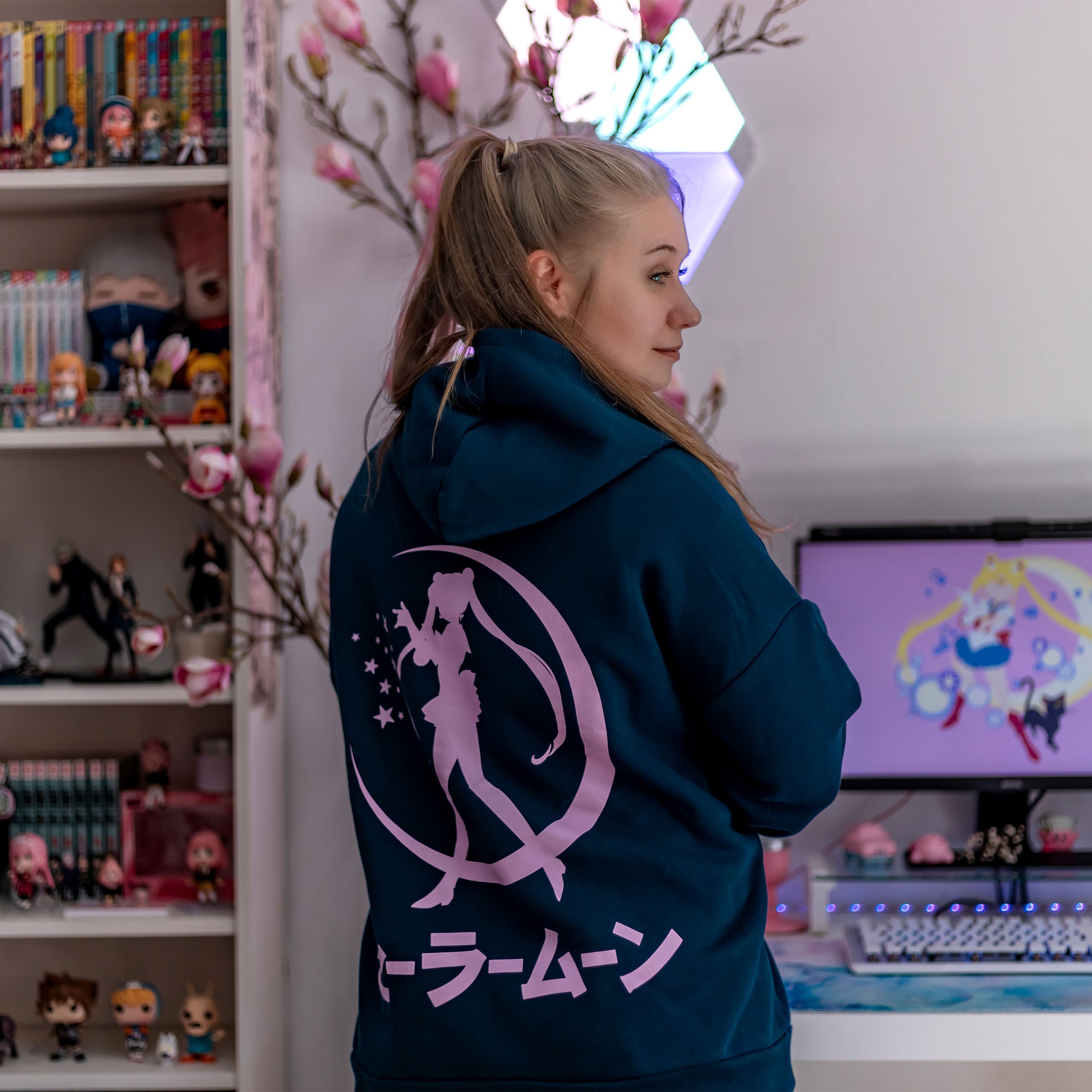Produktbild Sailor Moon - Silhouette Hoodie blå