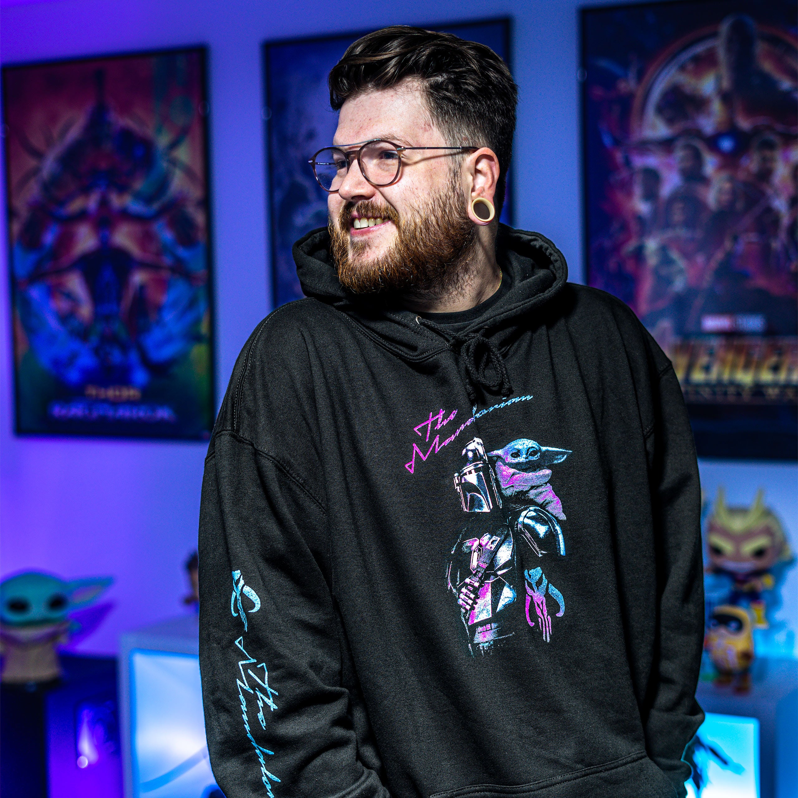 Produktbild Mando och Grogu Hoodie svart - Star Wars The Mandalorian