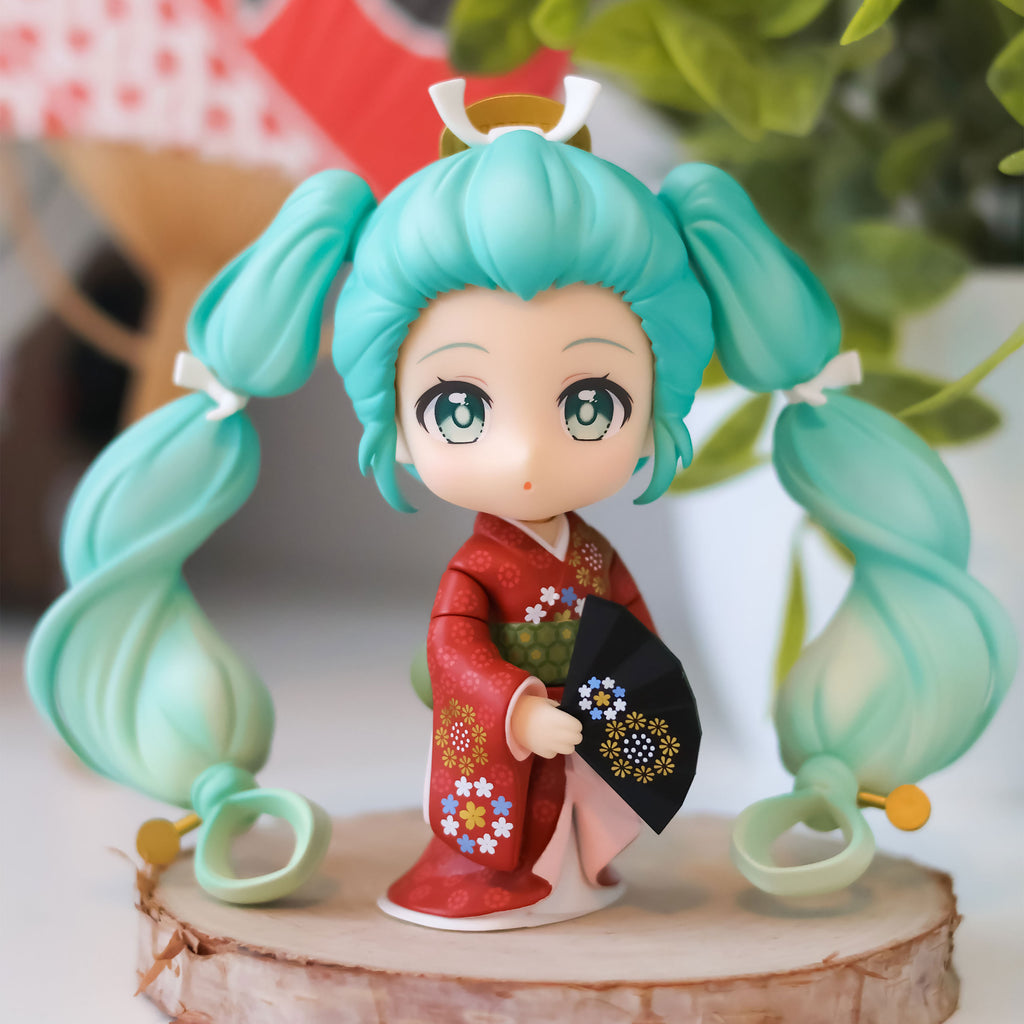Produktbild Hatsune Miku - Beauty Looking Back Version Nendoroid Actionfigur