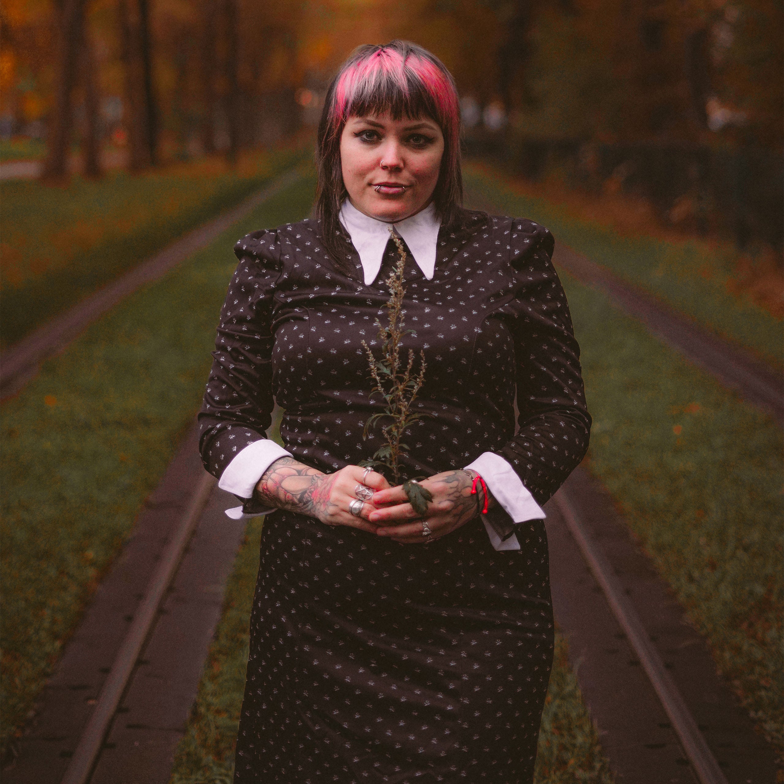 Produktbild Wednesday Addams kostymklänning dam svart