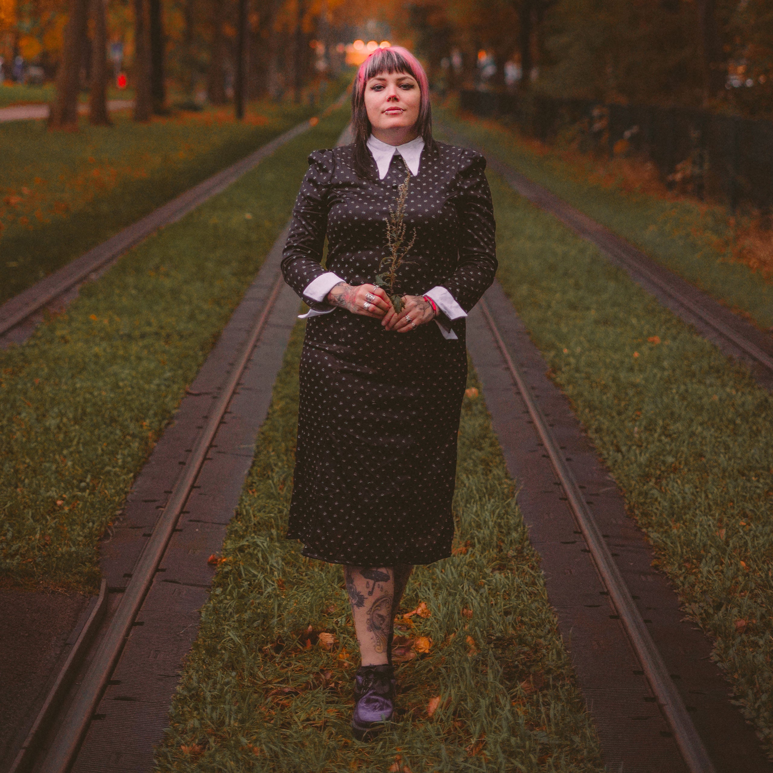 Produktbild Wednesday Addams kostymklänning dam svart