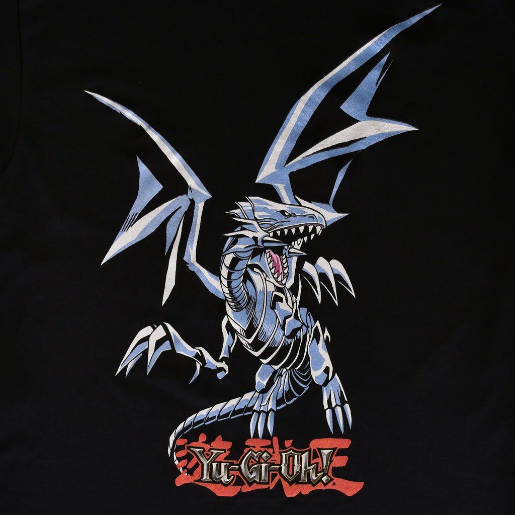 Produktbild Yu-Gi-Oh! - Svart T-shirt med Blue-Eyes White Dragon