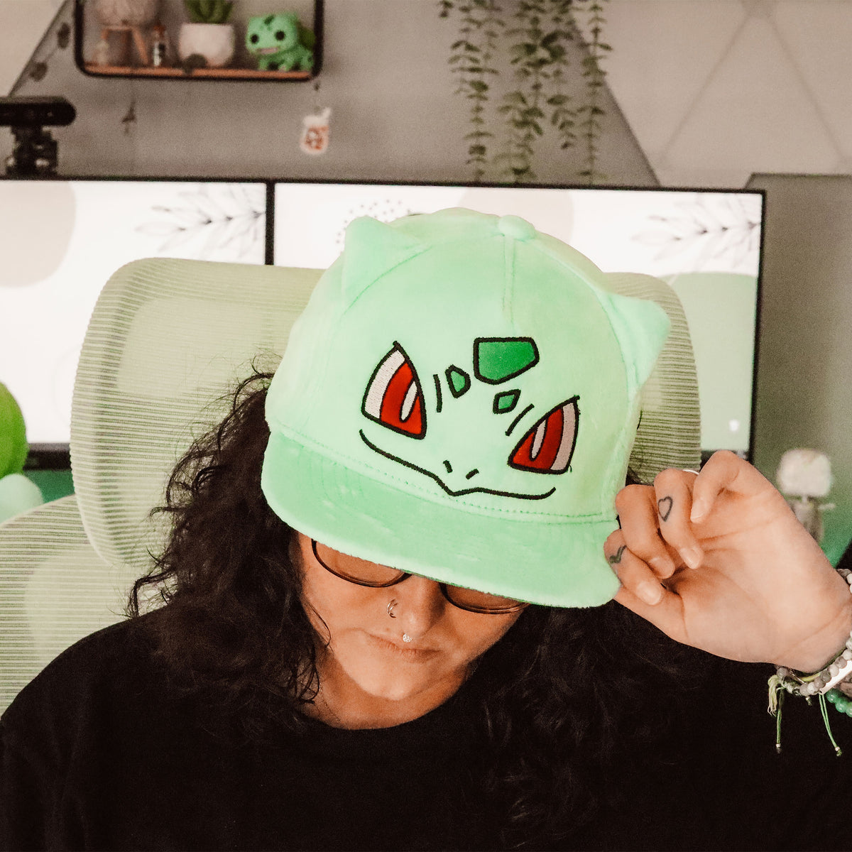 Produktbild Pokemon - Bisasam Plysch Snapback Keps
