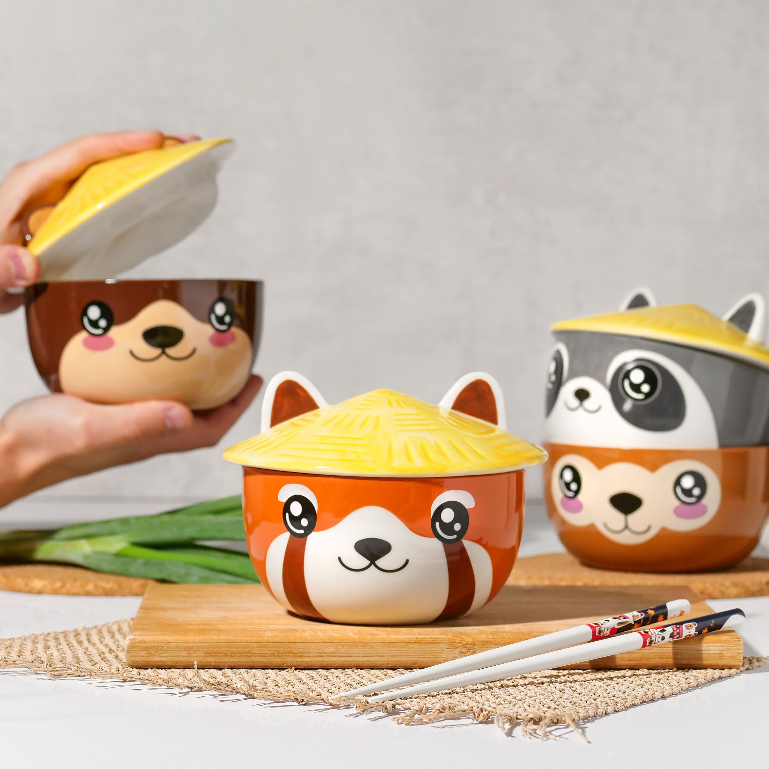 Produktbild Otter Kawaii skål med lock för animefans