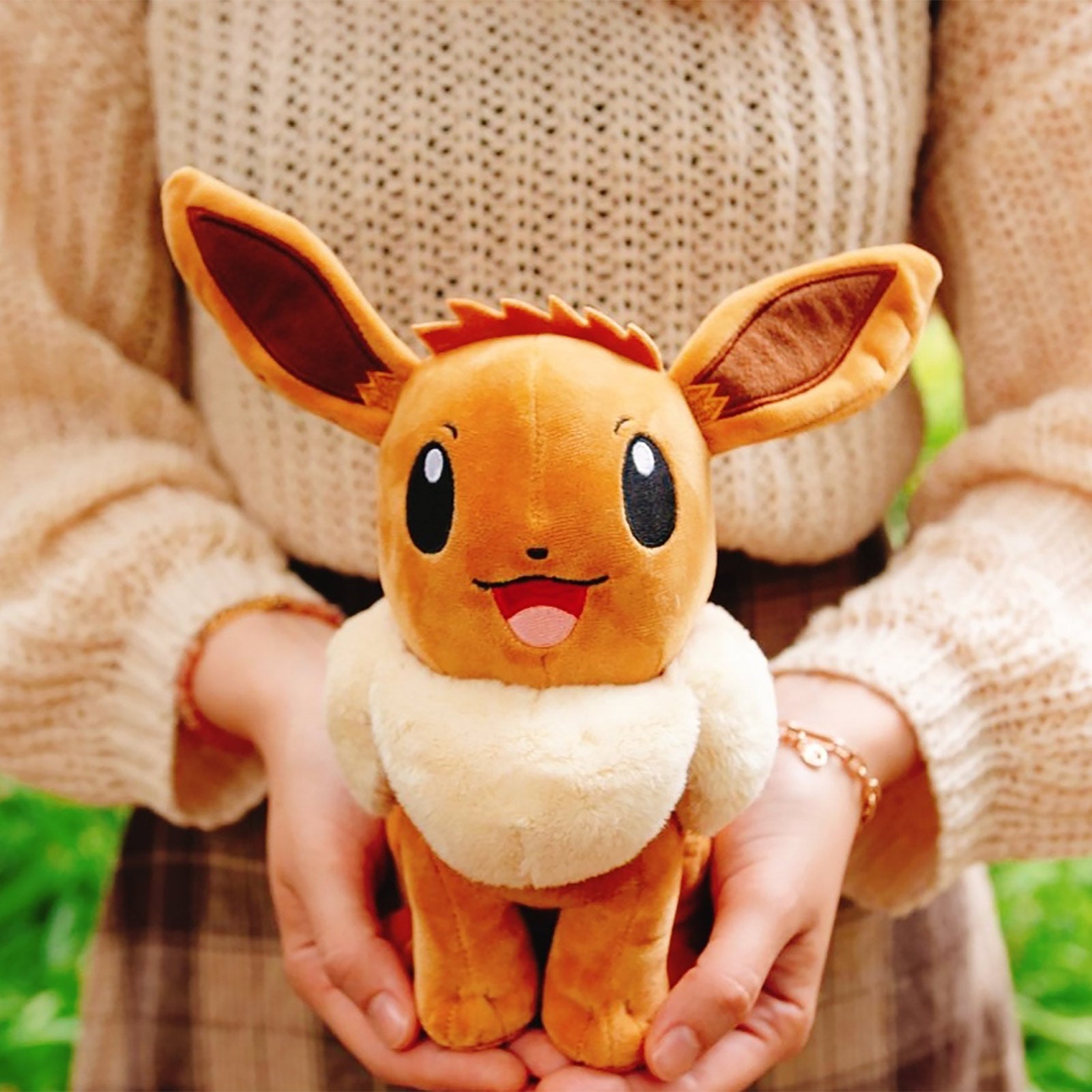 Produktbild Pokemon - Eevee plyschfigur 23 cm