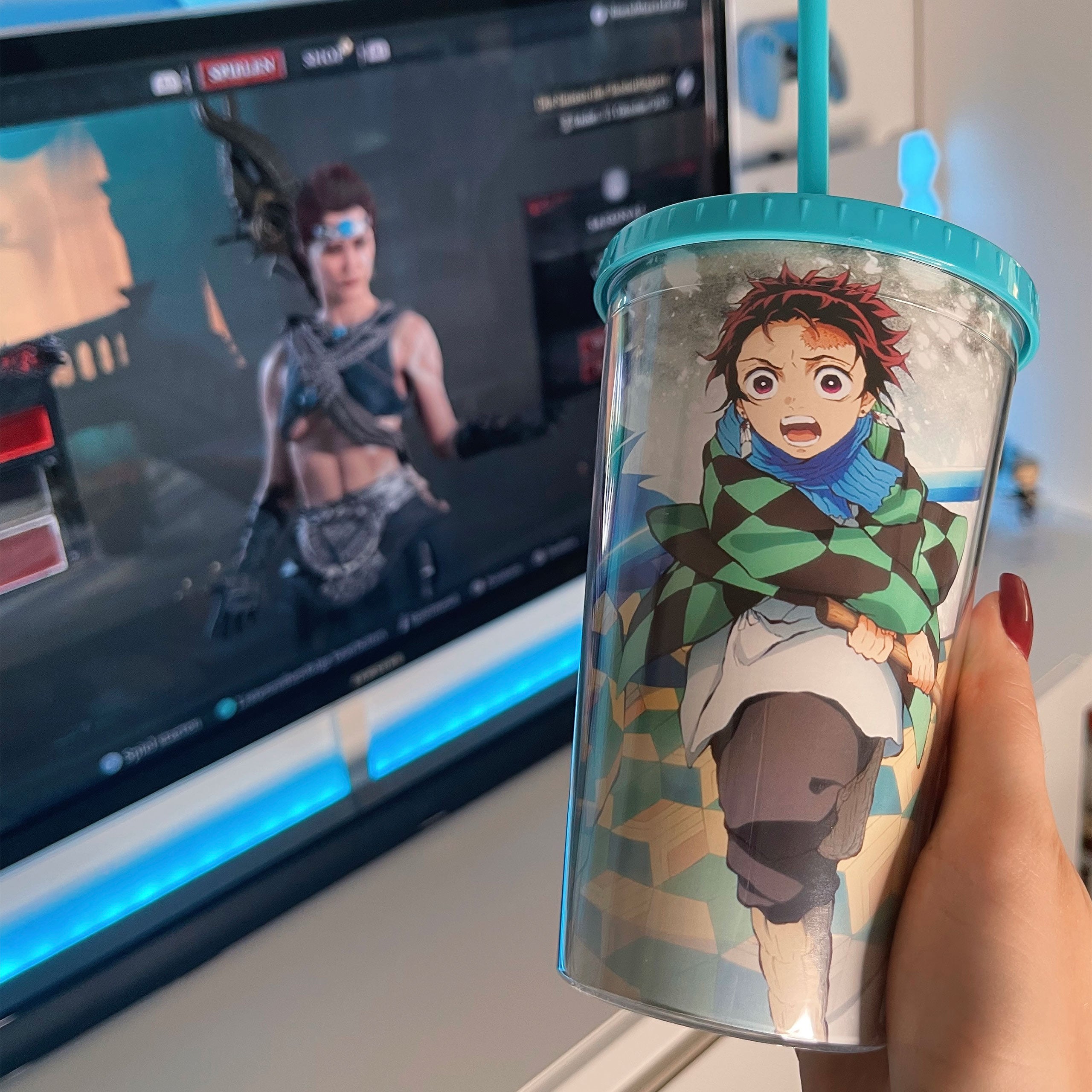 Produktbild Demon Slayer - Tanjiro Kamado mugg med sugrör