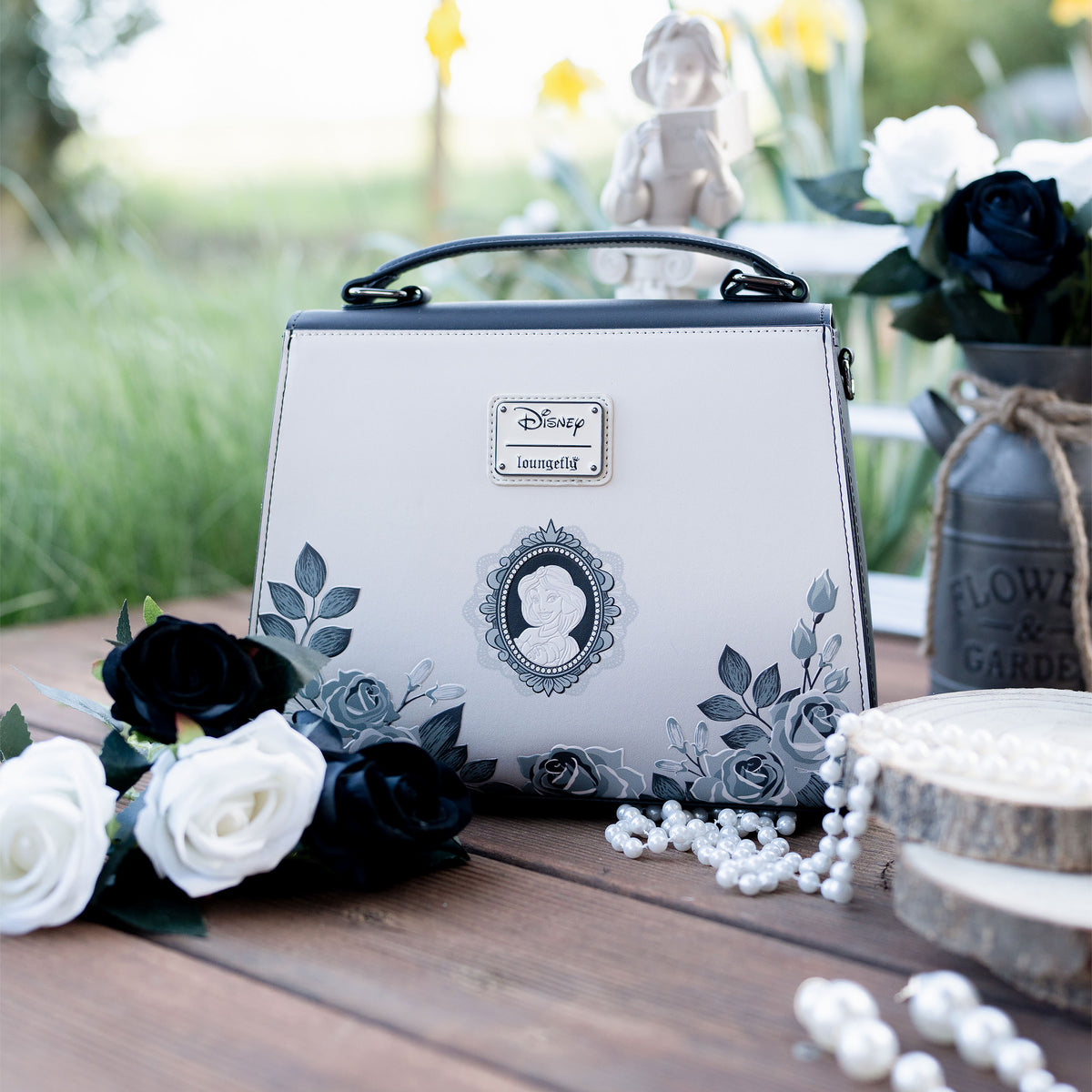 Produktbild Disney Princess - Cameo Crossbody Väska