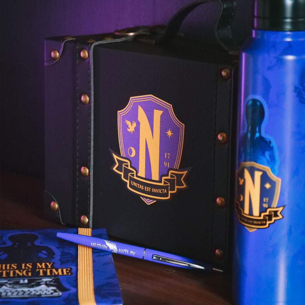 Produktbild Wednesday - Raven Premium presentset