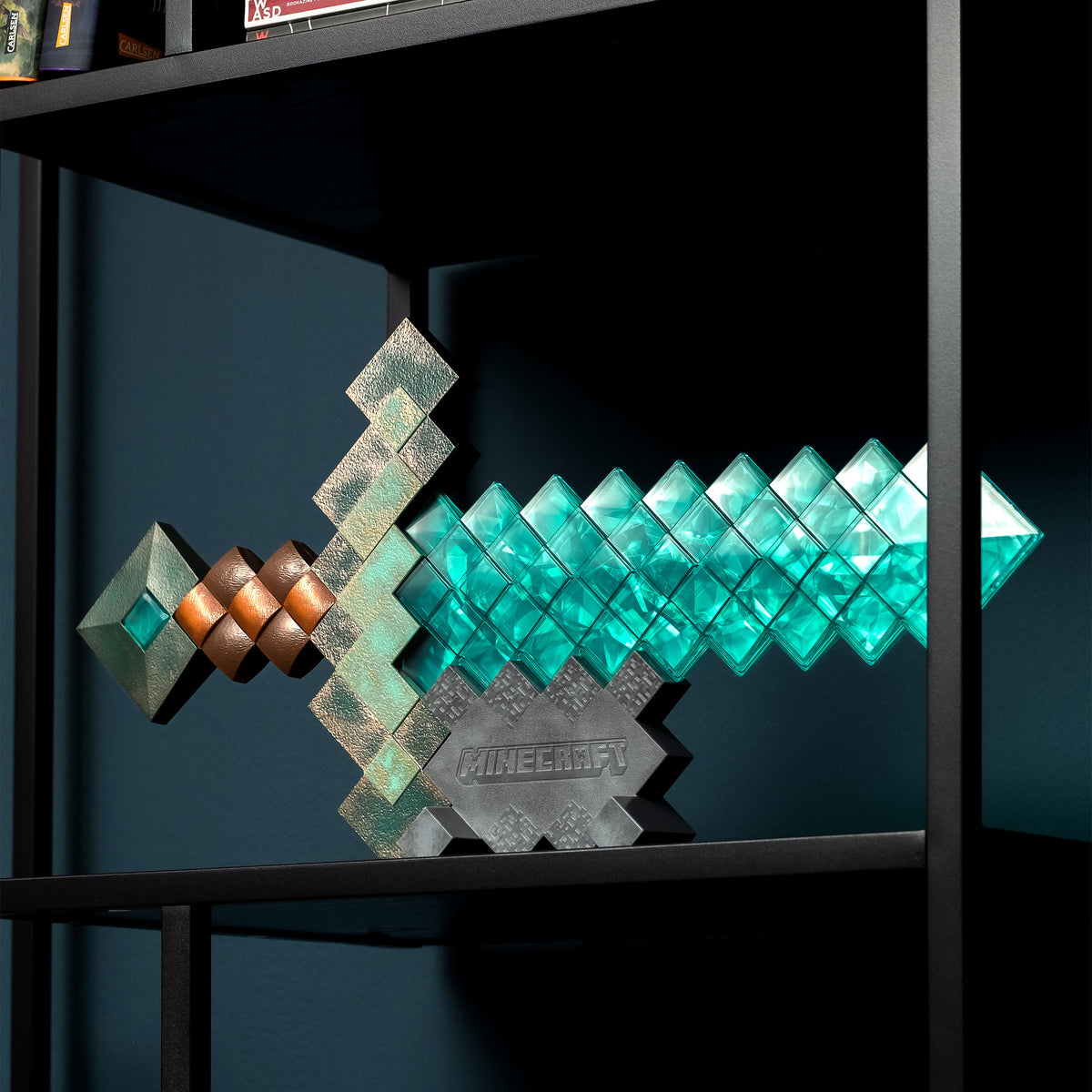 Produktbild Minecraft - replika av diamantsvärdet