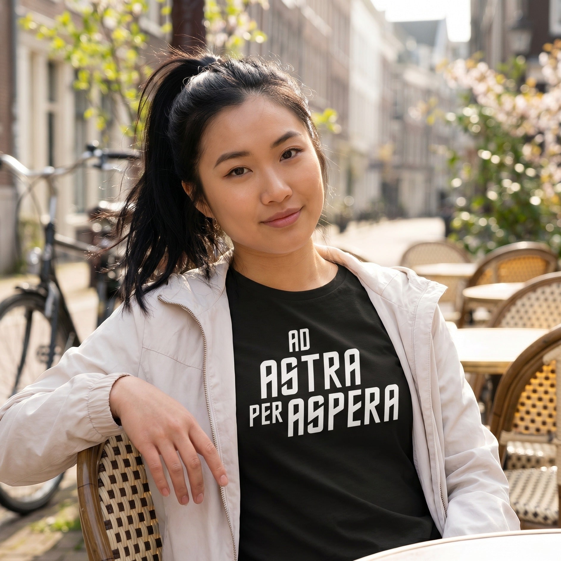 Produktbild Ad Astra Per Aspera T-shirt för Star Trek-fans svart
