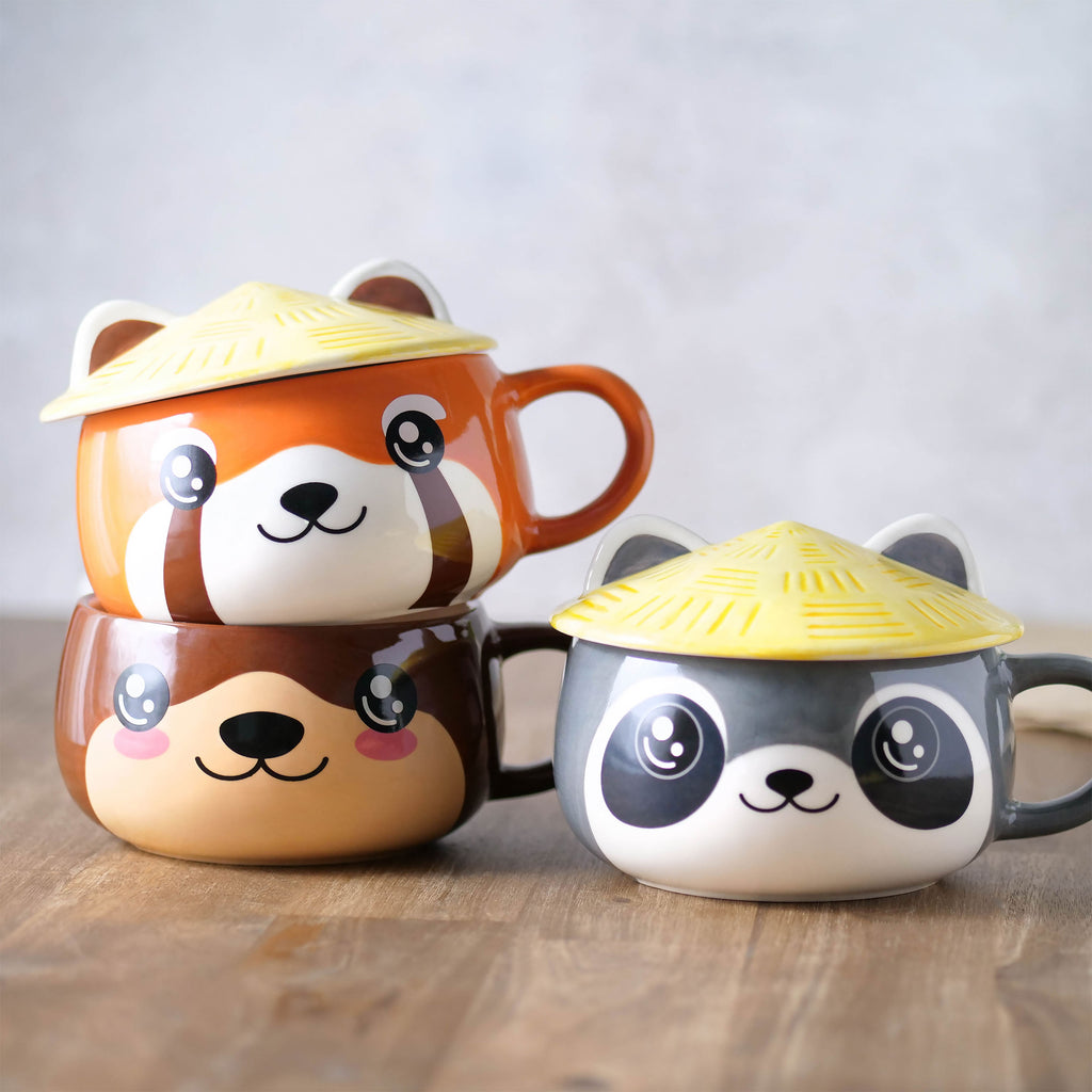 Produktbild Tvättbjörn Kawaii Mugg med lock för anime-fans