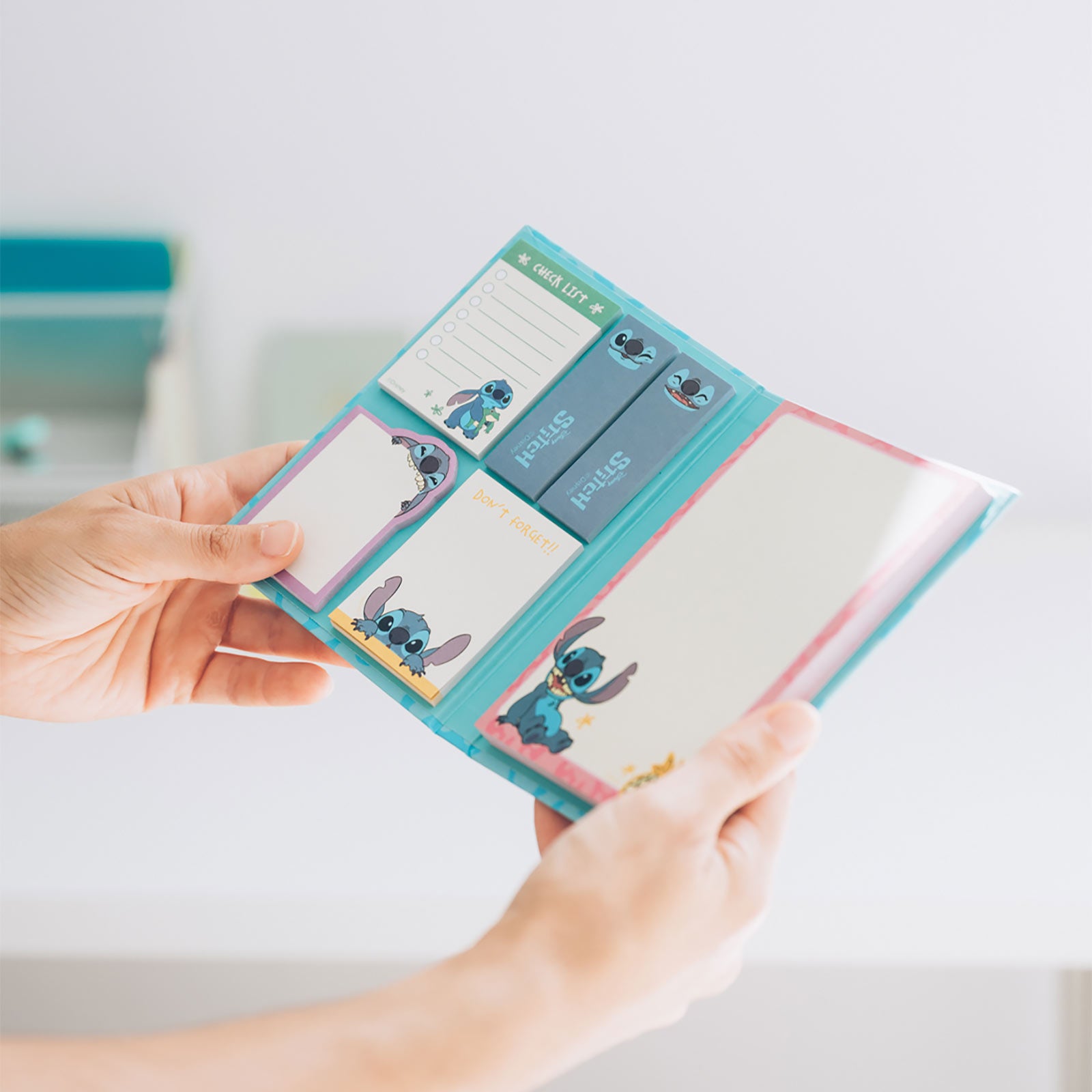 Produktbild Stitch Tropiska Post-it Anteckningsbok - Lilo & Stitch