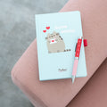 Produktbild Pusheen - Purrfect Love Anteckningsbok med kulspetspenna