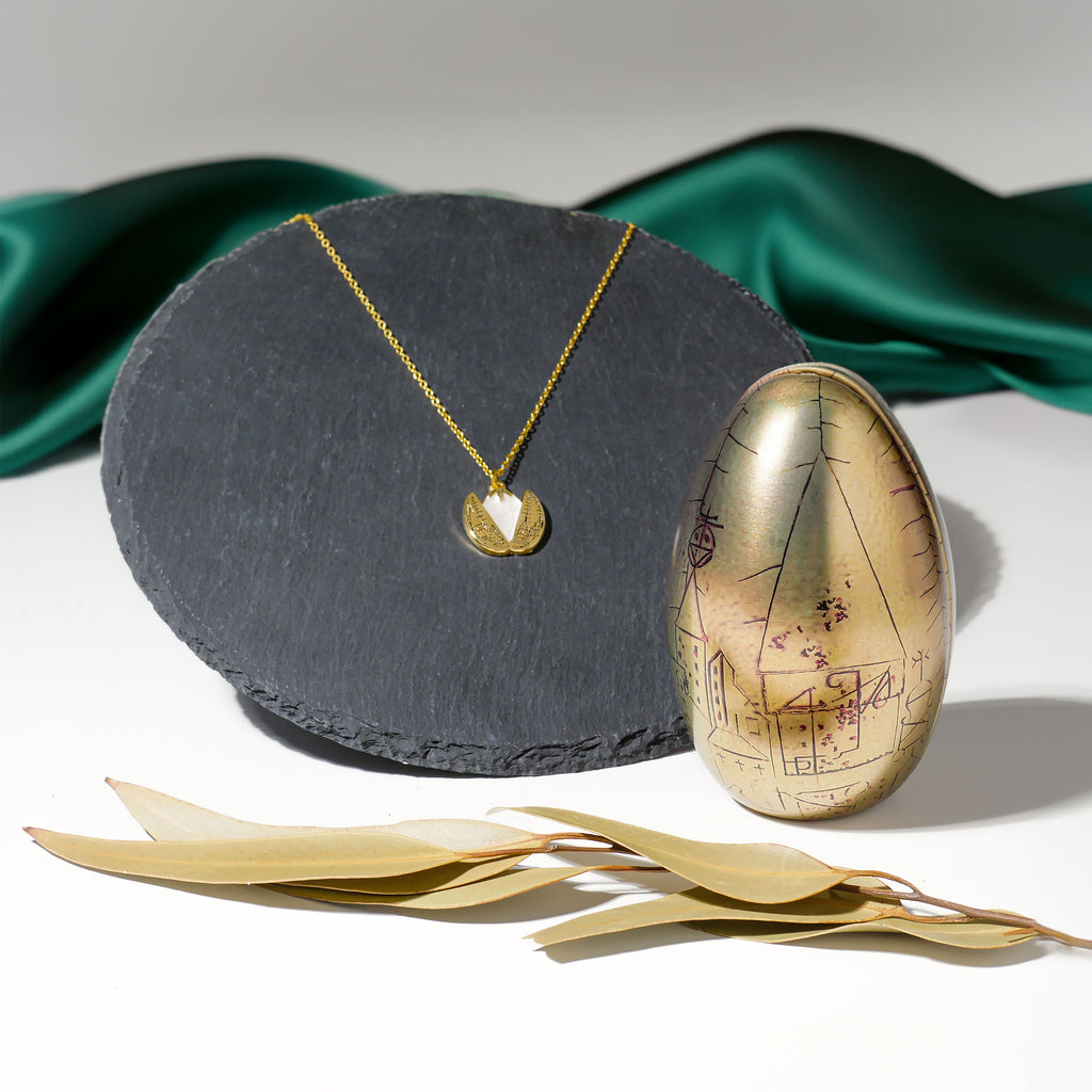 Produktbild Harry Potter - Det Gyllene Ägget Presentlåda med Halsband