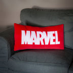 Produktbild Marvel - Logokudde röd