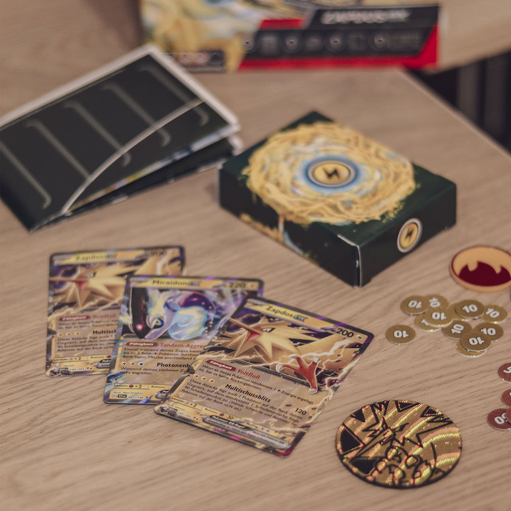 Produktbild Pokemon - Zapdos-Ex Deluxe Battle Deck