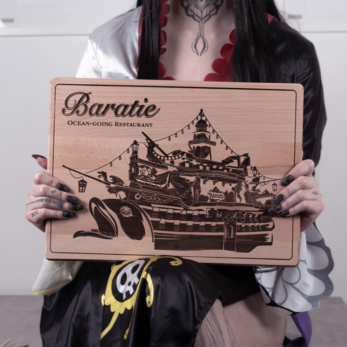 Produktbild One Piece - Baratie Skärbräda i bokträ