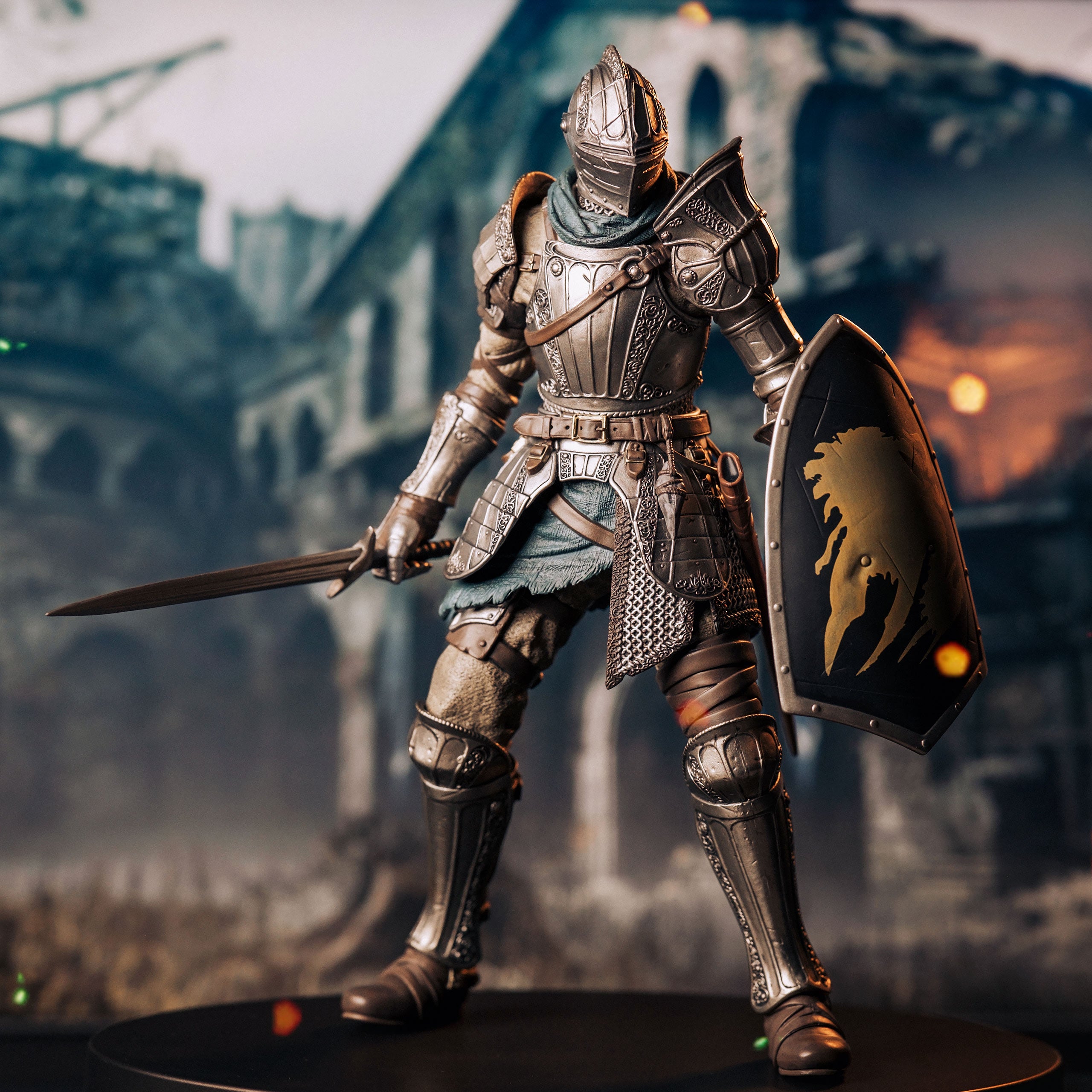 Produktbild Demon's Souls - Fluted Armor-figur