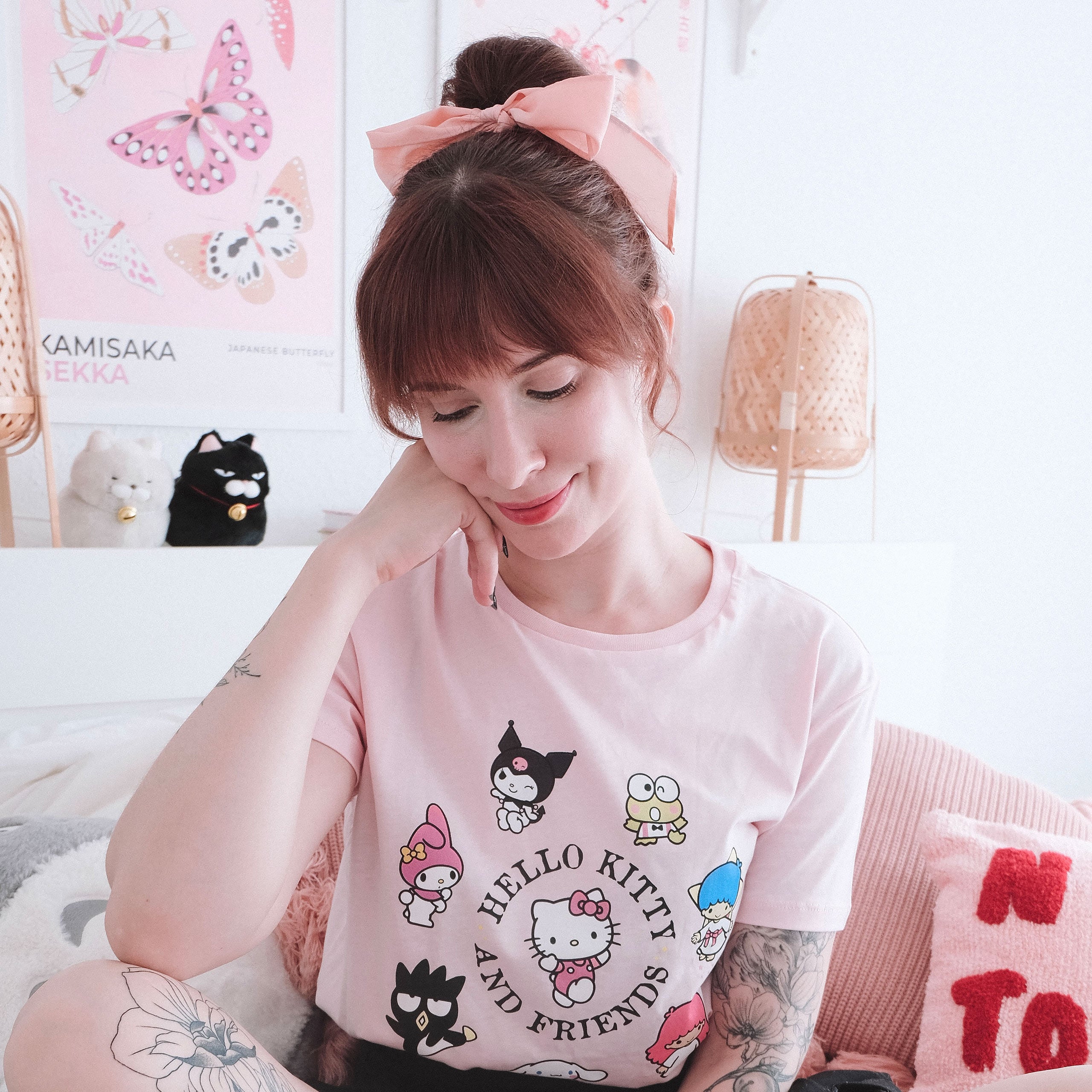 Product image Hello Kitty and Friends T-Shirt pink