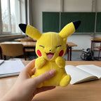 Produktbild Pikachu Plyschfigur 20cm - Pokemon