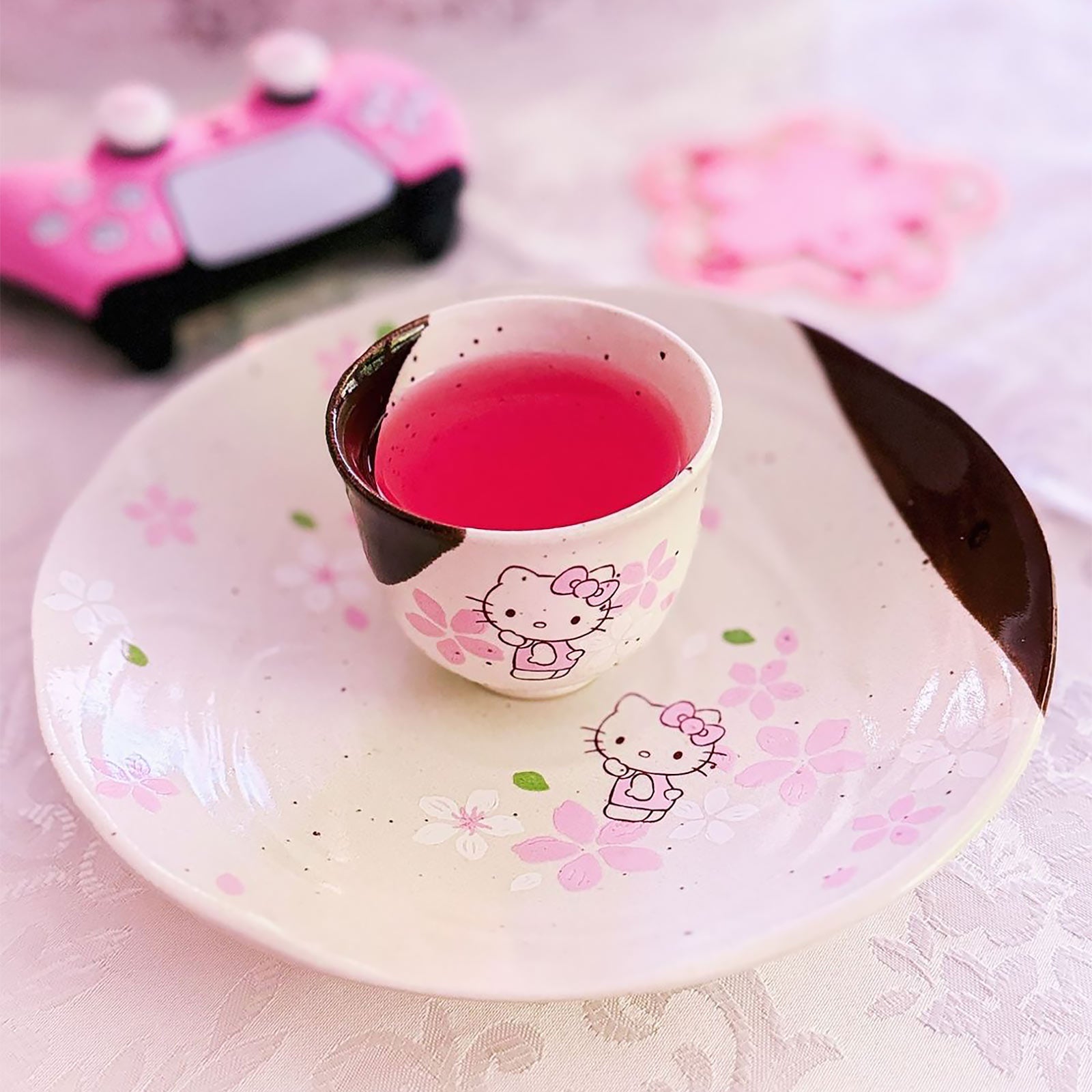 Produktbild Hello Kitty - Mino Cherry Blossom Tallrik