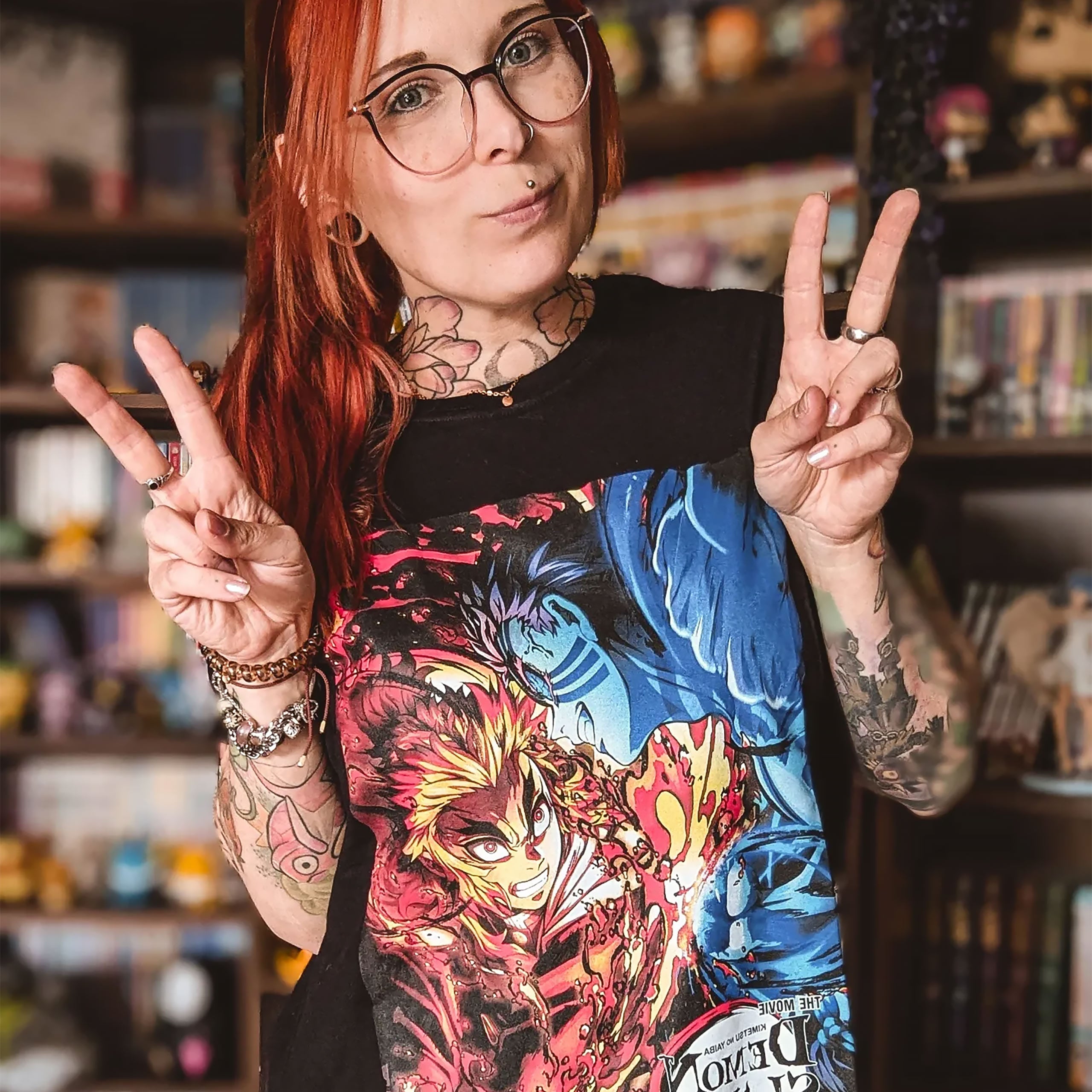 Produktbild Demon Slayer - Akaza vs. Rengoku T-shirt svart
